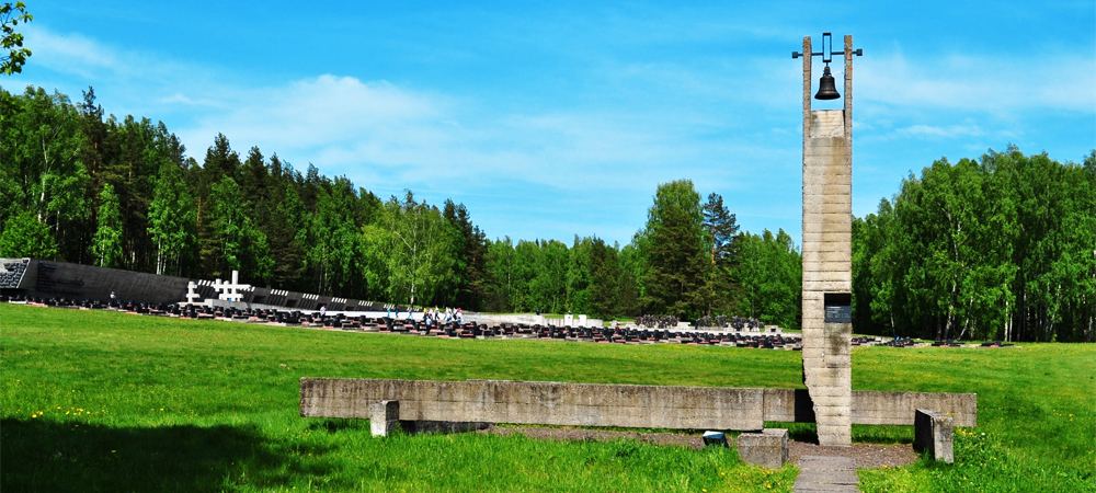 Сгоревший дом в Хатыне