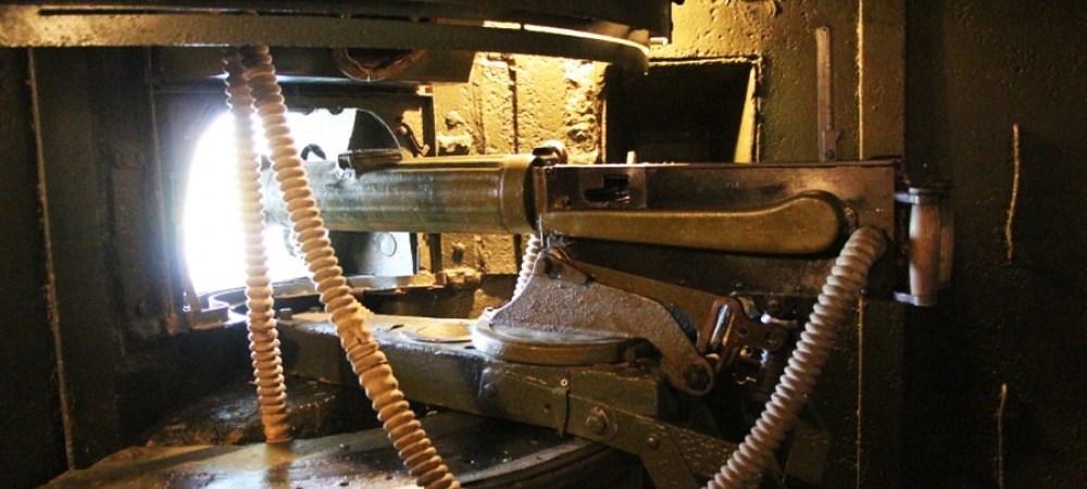 Machine-gun docking, battle casemate