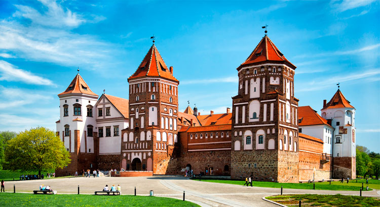 Mir Castle