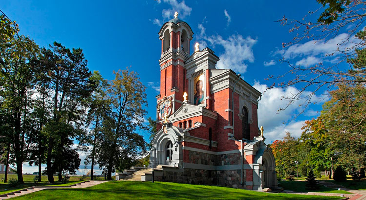 Часовня-усыпальница Святополк-Мирских